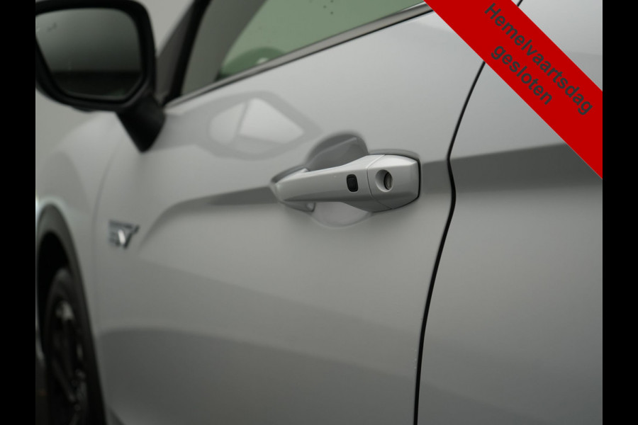 Mitsubishi Eclipse Cross 2.4 Intense+ PHEV 188pk Dealer O.H. | Trekhaak Afn. | 360 Camera | Adaptive Cruise | Lederen Sportstoelen & Stuur Verwarmd | Navigatie Via TomTom | Apple Carplay | Keyless | Blis | DAB |  Plug In Hybrid