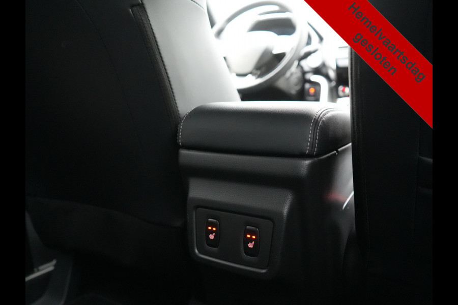 Mitsubishi Eclipse Cross 2.4 Intense+ PHEV 188pk Dealer O.H. | Trekhaak Afn. | 360 Camera | Adaptive Cruise | Alcantara Sportstoelen Verwarmd | Apple Carplay | Keyless | Stuur Verwarmd | Navigatie | Blis | DAB | Plug In Hybr