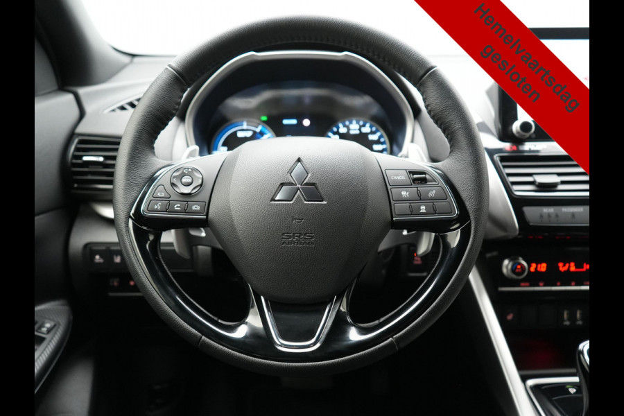 Mitsubishi Eclipse Cross 2.4 Intense+ PHEV 188pk Dealer O.H. | Trekhaak Afn. | 360 Camera | Adaptive Cruise | Alcantara Sportstoelen Verwarmd | Apple Carplay | Keyless | Stuur Verwarmd | Navigatie | Blis | DAB | Plug In Hybr