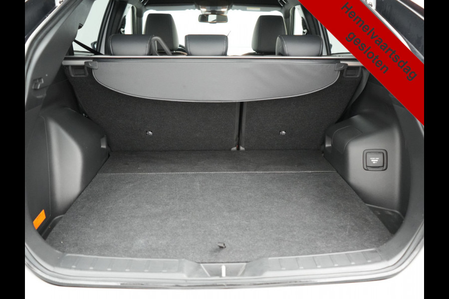 Mitsubishi Eclipse Cross 2.4 Intense+ PHEV 188pk Dealer O.H. | Trekhaak Afn. | 360 Camera | Adaptive Cruise | Alcantara Sportstoelen Verwarmd | Apple Carplay | Keyless | Stuur Verwarmd | Navigatie | Blis | DAB | Plug In Hybr