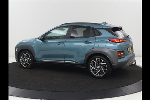Hyundai Kona 1.6 GDI HEV Premium | 1e eigenaar | Stoelventilatie | Leder | Adaptive cruise | Head-Up | Trekhaak | Achterbankverwarming | Carplay | Navigatie | Keyless | Krell Audio | Side Assist | Stoelverwarming