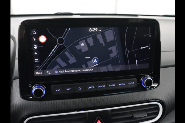 Hyundai Kona 1.6 GDI HEV Premium | 1e eigenaar | Stoelventilatie | Leder | Adaptive cruise | Head-Up | Trekhaak | Achterbankverwarming | Carplay | Navigatie | Keyless | Krell Audio | Side Assist | Stoelverwarming