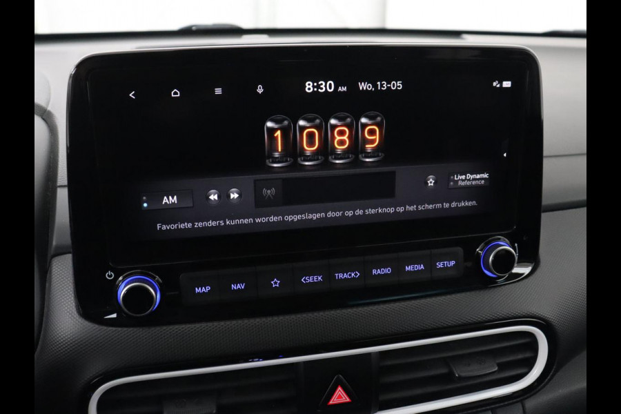 Hyundai Kona 1.6 GDI HEV Premium | 1e eigenaar | Stoelventilatie | Leder | Adaptive cruise | Head-Up | Trekhaak | Achterbankverwarming | Carplay | Navigatie | Keyless | Krell Audio | Side Assist | Stoelverwarming
