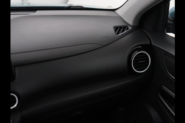Hyundai Kona 1.6 GDI HEV Premium | 1e eigenaar | Stoelventilatie | Leder | Adaptive cruise | Head-Up | Trekhaak | Achterbankverwarming | Carplay | Navigatie | Keyless | Krell Audio | Side Assist | Stoelverwarming