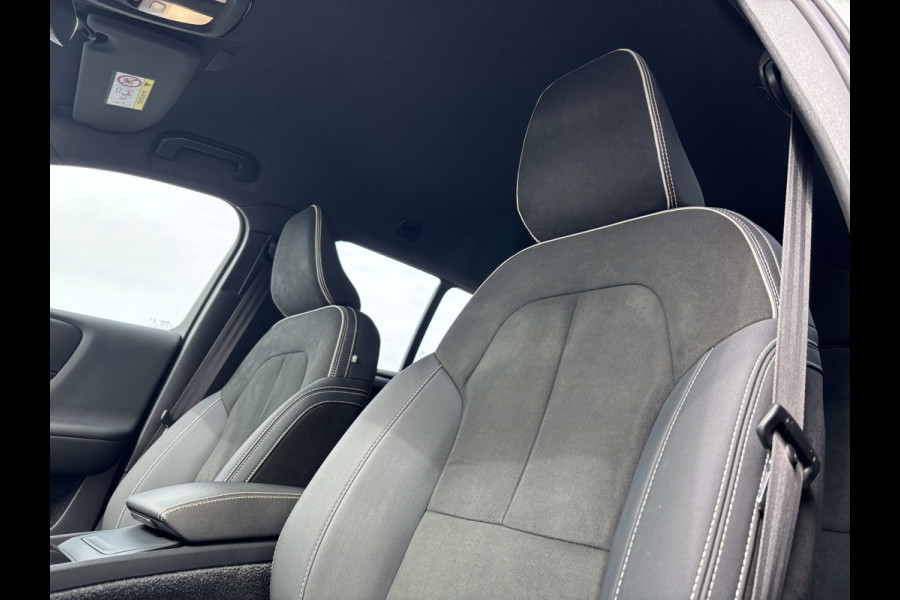 Volvo XC40 Recharge Plus 70 kWh | Adaptieve cruise | Blis | Full LED | 20 Inch |