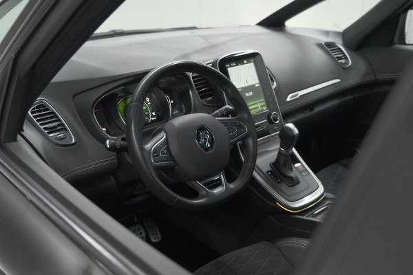 Renault Scénic TCE 160 EDC Black Edition | Trekhaak | Adaptieve Cruise Control | BOSE Premium Audio | Panoramadak