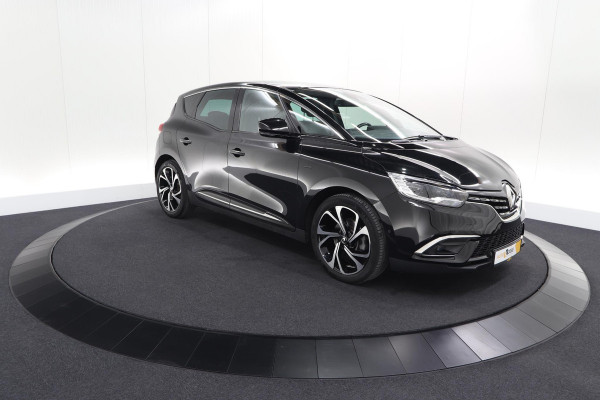 Renault Scénic TCE 160 EDC Black Edition | Trekhaak | Adaptieve Cruise Control | BOSE Premium Audio | Panoramadak