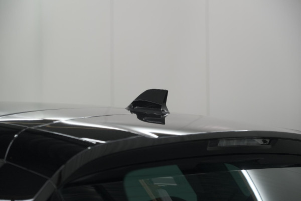 Renault Scénic TCE 160 EDC Black Edition | Trekhaak | Adaptieve Cruise Control | BOSE Premium Audio | Panoramadak