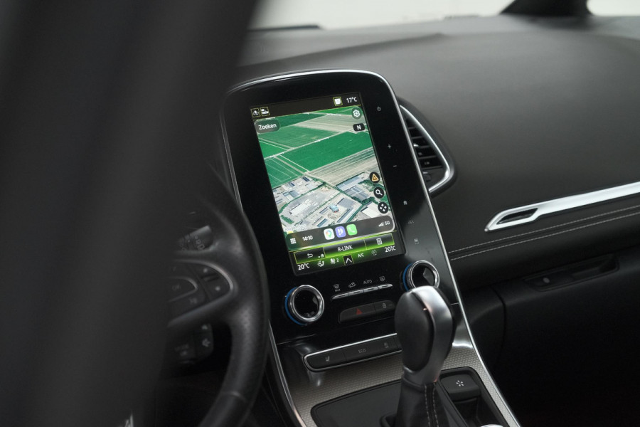 Renault Scénic TCE 160 EDC Black Edition | Trekhaak | Adaptieve Cruise Control | BOSE Premium Audio | Panoramadak