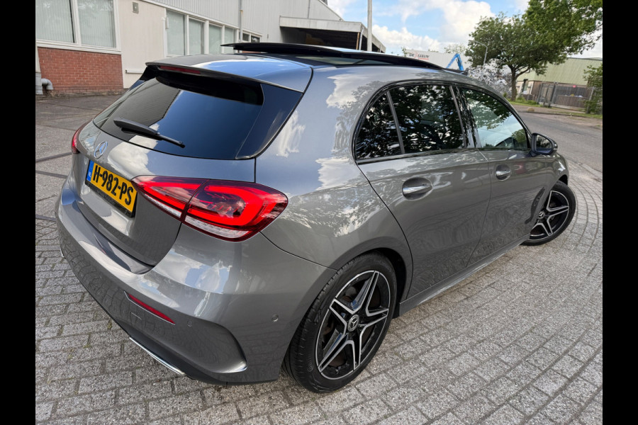 Mercedes-Benz A-Klasse 180 PRESTIGE AMG 2020 PANO LEDER ALCANTARA CARPLAY