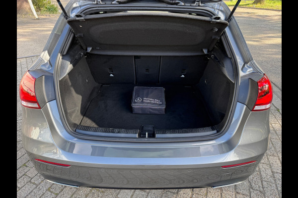 Mercedes-Benz A-Klasse 180 PRESTIGE AMG 2020 PANO LEDER ALCANTARA CARPLAY