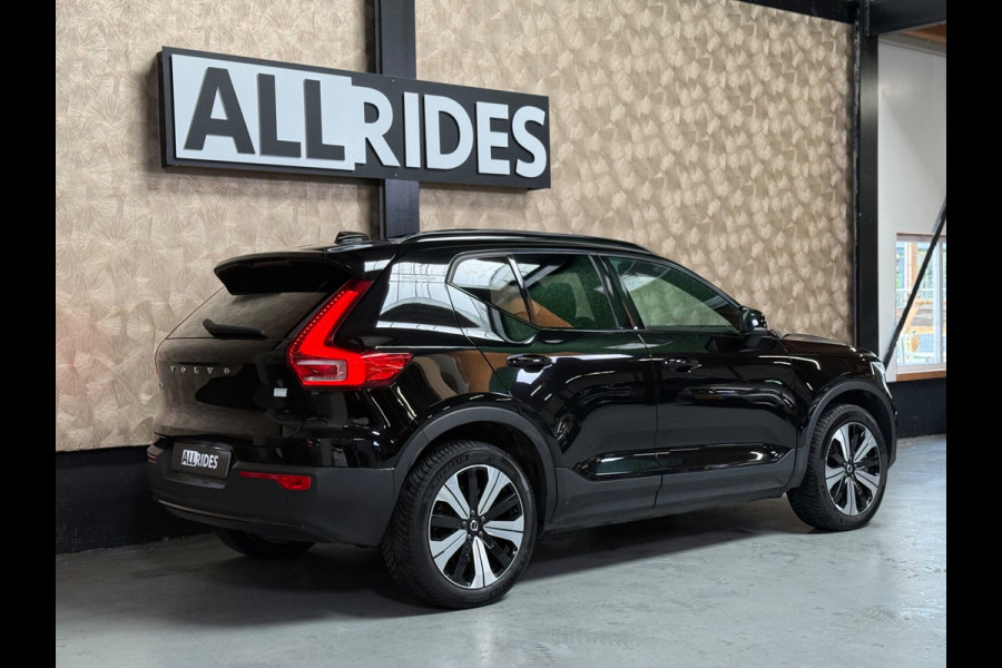 Volvo XC40 Recharge Core 70 kWh | Pano | Led | Stuur/Stoel verwarming | Camera | Carplay