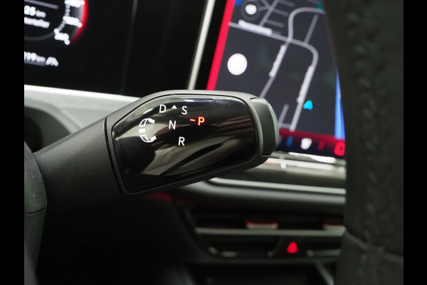 Volkswagen Passat Variant 1.5 eHybrid Elegance | Panoramadak | Leder | Trekhaak | HUD | Massage | 360 | Sfeerlicht | Keyless | Carplay