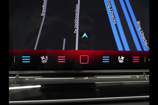 Volkswagen Passat Variant 1.5 eHybrid Elegance | Panoramadak | Leder | Trekhaak | HUD | Massage | 360 | Sfeerlicht | Keyless | Carplay