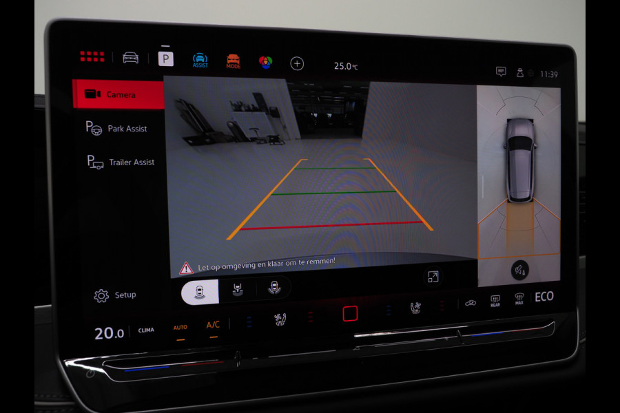 Volkswagen Passat Variant 1.5 eHybrid Elegance | Panoramadak | Leder | Trekhaak | HUD | Massage | 360 | Sfeerlicht | Keyless | Carplay