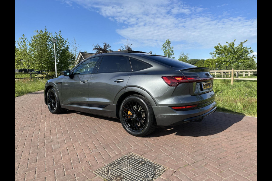 Audi e-tron Sportback 55 quattro S edition 95 kWh | S-Line | Panoramadak | Camera | NL-Auto |