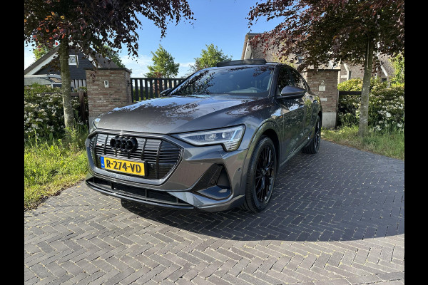 Audi e-tron Sportback 55 quattro S edition 95 kWh | S-Line | Panoramadak | Camera | NL-Auto |