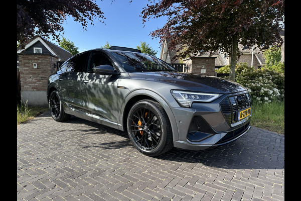 Audi e-tron Sportback 55 quattro S edition 95 kWh | S-Line | Panoramadak | Camera | NL-Auto |