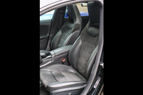Mercedes-Benz CLA-Klasse Shooting Brake 250 e AMG *Pano*Burmester*Elek. stoelen*Trekhaak*