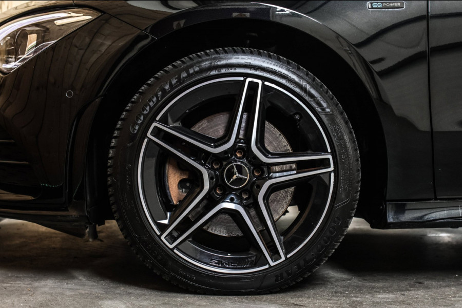 Mercedes-Benz CLA-Klasse Shooting Brake 250 e AMG *Pano*Burmester*Elek. stoelen*Trekhaak*