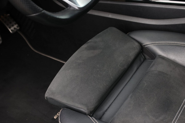 Mercedes-Benz CLA-Klasse Shooting Brake 250 e AMG *Pano*Burmester*Elek. stoelen*Trekhaak*