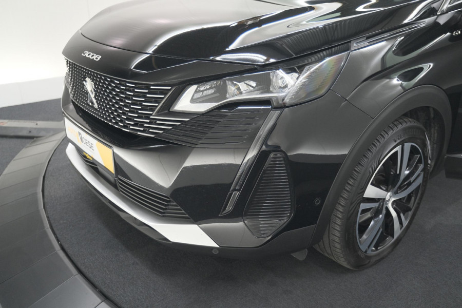 Peugeot 3008 PureTech 130 EAT8 GT | Camera | Adaptieve Cruise Control | Alcantara Bekleding | Dodehoekdetectie