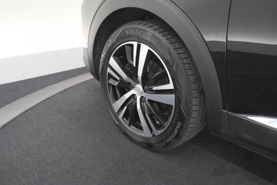 Peugeot 3008 PureTech 130 EAT8 GT | Camera | Adaptieve Cruise Control | Alcantara Bekleding | Dodehoekdetectie