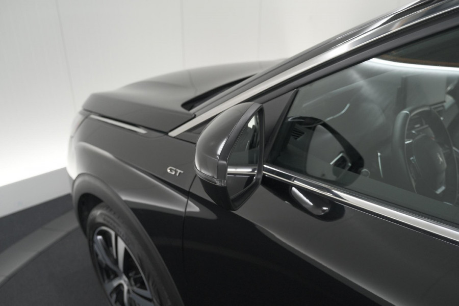 Peugeot 3008 PureTech 130 EAT8 GT | Camera | Adaptieve Cruise Control | Alcantara Bekleding | Dodehoekdetectie