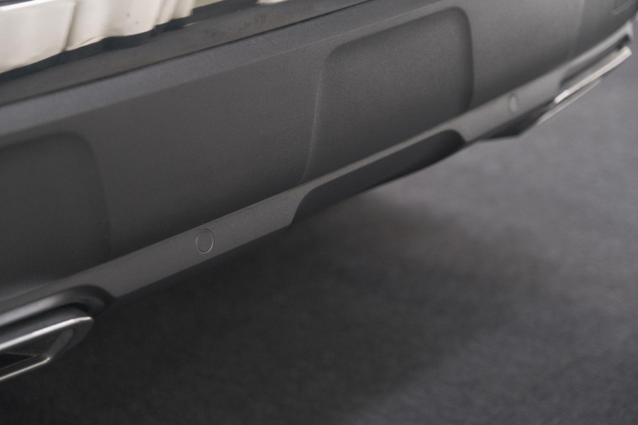 Peugeot 3008 PureTech 130 EAT8 GT | Camera | Adaptieve Cruise Control | Alcantara Bekleding | Dodehoekdetectie