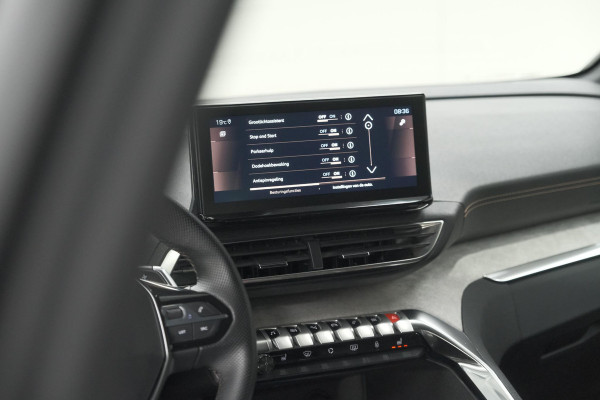 Peugeot 3008 PureTech 130 EAT8 GT | Camera | Adaptieve Cruise Control | Alcantara Bekleding | Dodehoekdetectie
