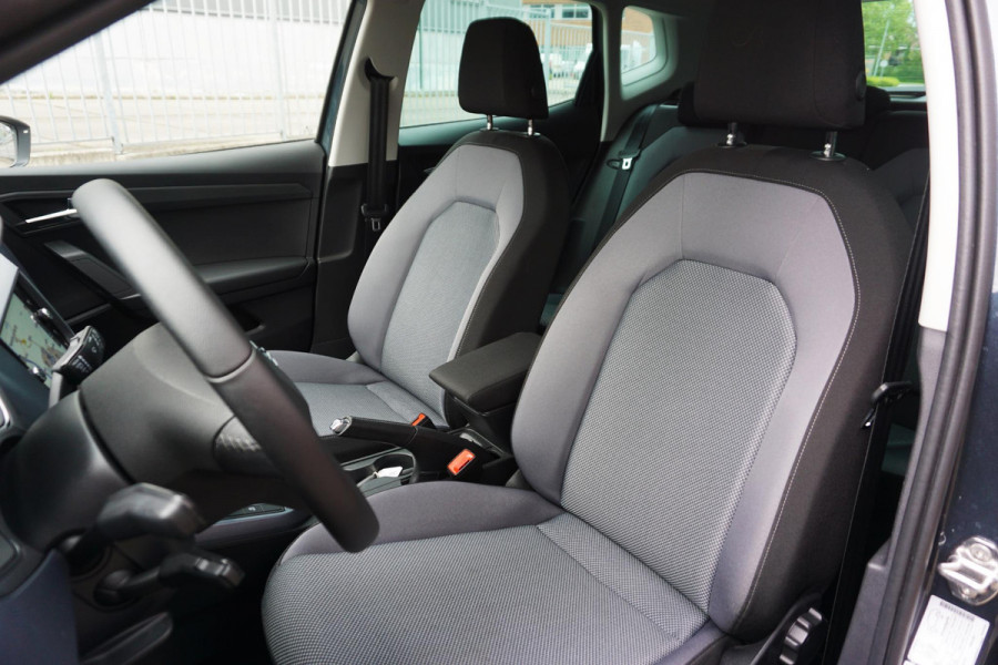 Seat Arona 1.0 TSI Style Business Intense/Carplay/camera/NAP