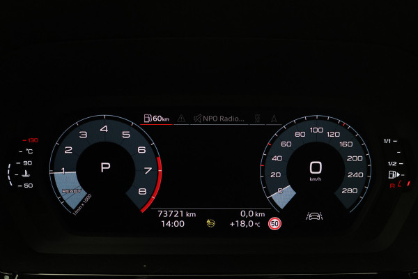 Audi A3 Sportback 30 TFSI Attitude Virtual Cockpit, Sportstoelen, Apple Carplay, LED, Climate, PDC