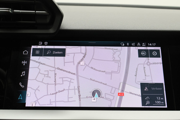 Audi A3 Sportback 30 TFSI Attitude Virtual Cockpit, Sportstoelen, Apple Carplay, LED, Climate, PDC