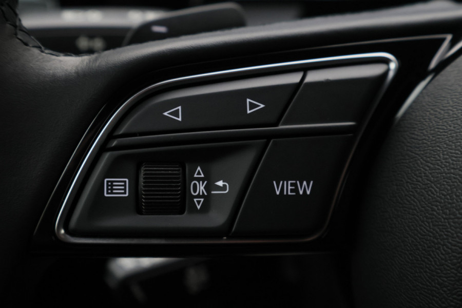 Audi A3 Sportback 30 TFSI Attitude Virtual Cockpit, Sportstoelen, Apple Carplay, LED, Climate, PDC