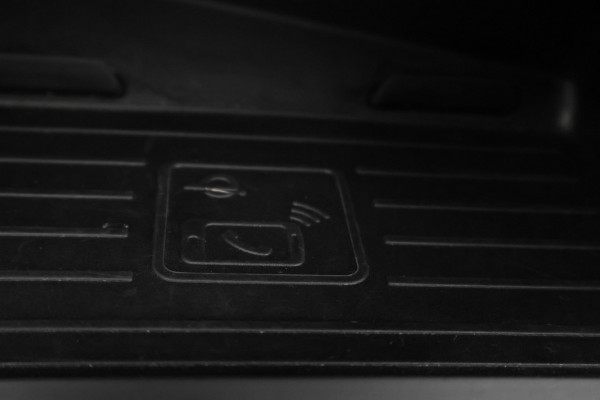 Audi A3 Sportback 30 TFSI Attitude Virtual Cockpit, Sportstoelen, Apple Carplay, LED, Climate, PDC