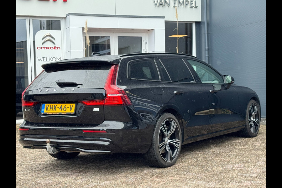 Volvo V60 2.0 T6 Plug-in hybrid AWD Ultimate Dark Long Range | Trekhaak | 100% SOH | Leder + Memory | Winter Pack