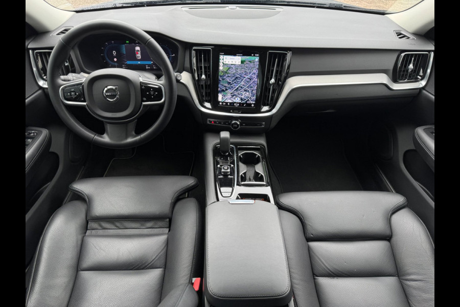 Volvo V60 2.0 T6 Plug-in hybrid AWD Ultimate Dark Long Range | Trekhaak | 100% SOH | Leder + Memory | Winter Pack