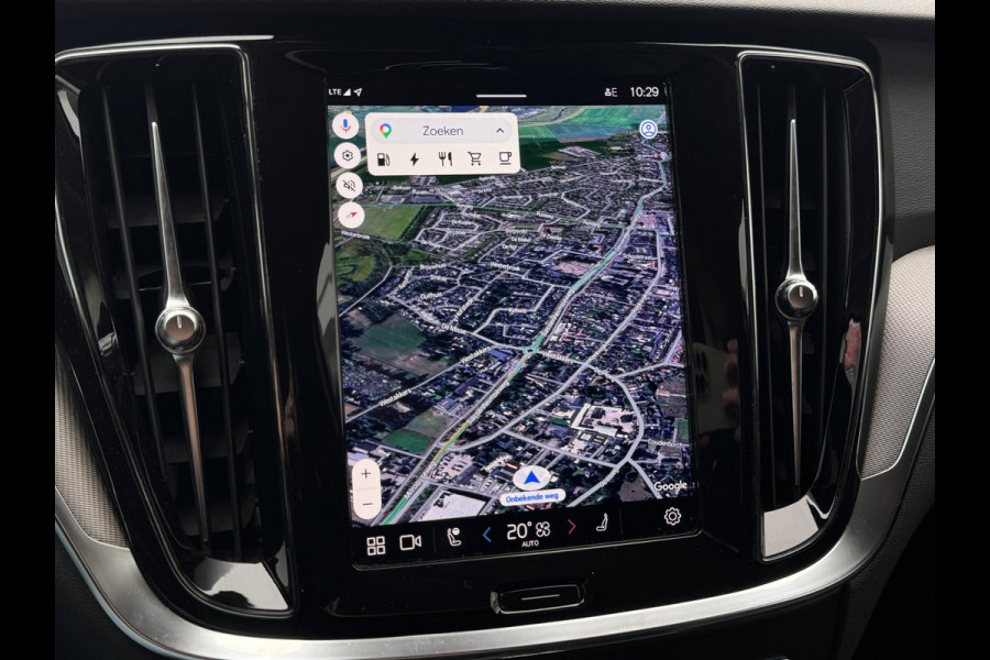 Volvo V60 2.0 T6 Plug-in hybrid AWD Ultimate Dark Long Range | Trekhaak | 100% SOH | Leder + Memory | Winter Pack