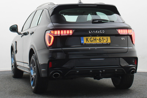 Lynk & Co 01 1.5 HEV Hybrid Panoramadak, ACC, Camera, Apple Carplay, DAB, PDC, Trekhaak, 20''