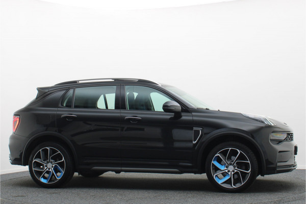 Lynk & Co 01 1.5 HEV Hybrid Panoramadak, ACC, Camera, Apple Carplay, DAB, PDC, Trekhaak, 20''