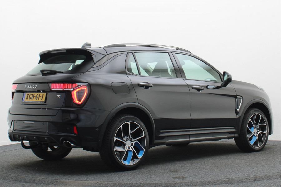 Lynk & Co 01 1.5 HEV Hybrid Panoramadak, ACC, Camera, Apple Carplay, DAB, PDC, Trekhaak, 20''