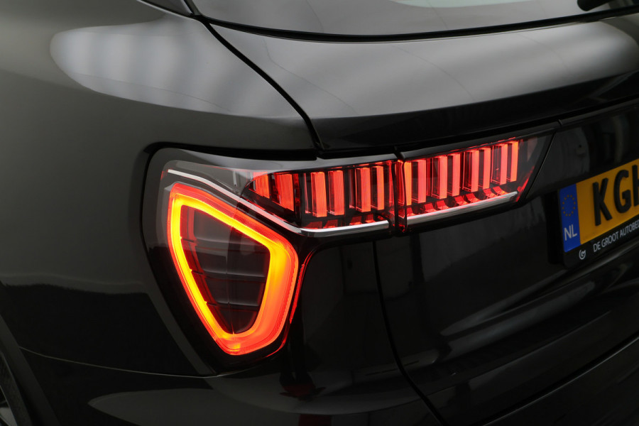Lynk & Co 01 1.5 HEV Hybrid Panoramadak, ACC, Camera, Apple Carplay, DAB, PDC, Trekhaak, 20''