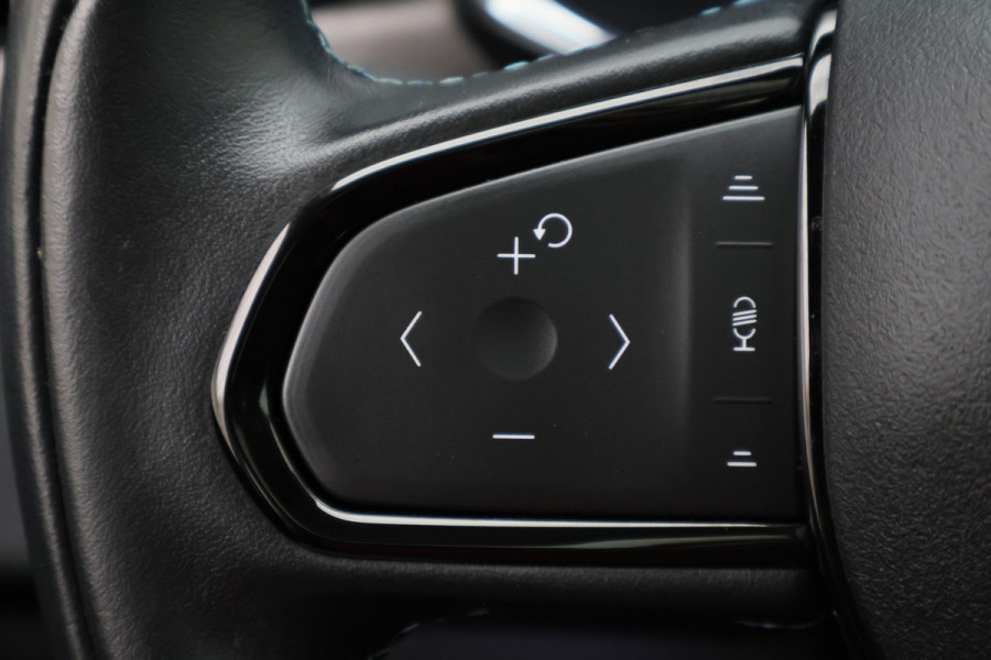Lynk & Co 01 1.5 HEV Hybrid Panoramadak, ACC, Camera, Apple Carplay, DAB, PDC, Trekhaak, 20''