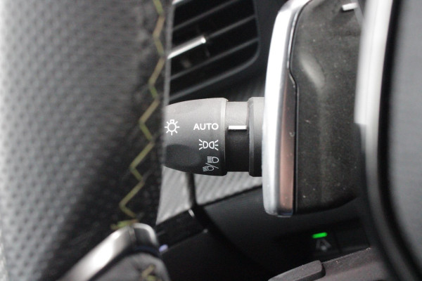 Peugeot 2008 1.2 Hybrid 145PK AUTOMAAT GT | ELEKTRISCH BEDIENBARE BESTUURDERSSTOEL | NAVIGATIE | FULL LED KOPLAMPEN | DRAADLOZE APPLE CARPLAY/ANDROID AUTO | ADAPTIVE CRUISE CONTROL | CAMERA VOOR + ACHTER | CLIMATE CONTROL | LICHTMETALEN VELGEN 17" | KEYLESS ENTRY/START | DAB+ RADIO | ALCANTARA/LEDEREN BEKLEDING  | DODEHOEK DETECTIE | PARKEERSENSOREN VOOR + ACHTER | STOEL VERWARMING | DRAADLOZE TELEFOONLADER |