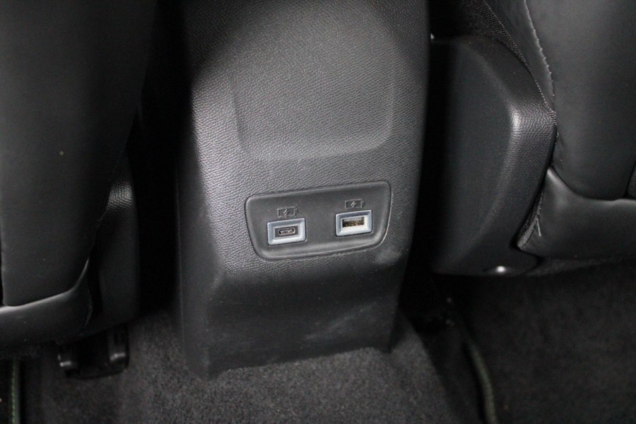 Peugeot 2008 1.2 Hybrid 145PK AUTOMAAT GT | ELEKTRISCH BEDIENBARE BESTUURDERSSTOEL | NAVIGATIE | FULL LED KOPLAMPEN | DRAADLOZE APPLE CARPLAY/ANDROID AUTO | ADAPTIVE CRUISE CONTROL | CAMERA VOOR + ACHTER | CLIMATE CONTROL | LICHTMETALEN VELGEN 17" | KEYLESS ENTRY/START | DAB+ RADIO | ALCANTARA/LEDEREN BEKLEDING  | DODEHOEK DETECTIE | PARKEERSENSOREN VOOR + ACHTER | STOEL VERWARMING | DRAADLOZE TELEFOONLADER |