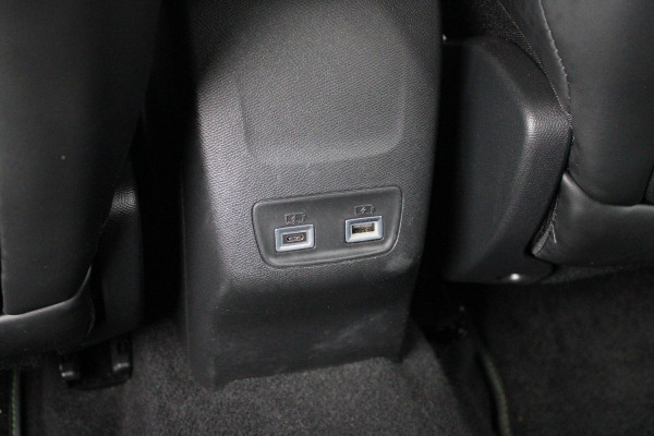 Peugeot 2008 1.2 Hybrid 145PK AUTOMAAT GT | ELEKTRISCH BEDIENBARE BESTUURDERSSTOEL | NAVIGATIE | FULL LED KOPLAMPEN | DRAADLOZE APPLE CARPLAY/ANDROID AUTO | ADAPTIVE CRUISE CONTROL | CAMERA VOOR + ACHTER | CLIMATE CONTROL | LICHTMETALEN VELGEN 17" | KEYLESS ENTRY/START | DAB+ RADIO | ALCANTARA/LEDEREN BEKLEDING  | DODEHOEK DETECTIE | PARKEERSENSOREN VOOR + ACHTER | STOEL VERWARMING | DRAADLOZE TELEFOONLADER |