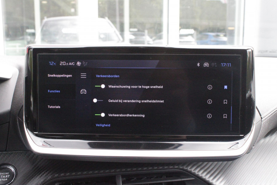 Peugeot 2008 1.2 Hybrid 145PK AUTOMAAT GT | ELEKTRISCH BEDIENBARE BESTUURDERSSTOEL | NAVIGATIE | FULL LED KOPLAMPEN | DRAADLOZE APPLE CARPLAY/ANDROID AUTO | ADAPTIVE CRUISE CONTROL | CAMERA VOOR + ACHTER | CLIMATE CONTROL | LICHTMETALEN VELGEN 17" | KEYLESS ENTRY/START | DAB+ RADIO | ALCANTARA/LEDEREN BEKLEDING  | DODEHOEK DETECTIE | PARKEERSENSOREN VOOR + ACHTER | STOEL VERWARMING | DRAADLOZE TELEFOONLADER |