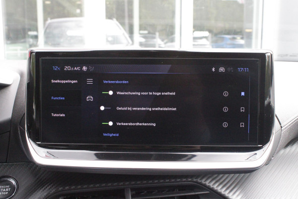 Peugeot 2008 1.2 Hybrid 145PK AUTOMAAT GT | ELEKTRISCH BEDIENBARE BESTUURDERSSTOEL | NAVIGATIE | FULL LED KOPLAMPEN | DRAADLOZE APPLE CARPLAY/ANDROID AUTO | ADAPTIVE CRUISE CONTROL | CAMERA VOOR + ACHTER | CLIMATE CONTROL | LICHTMETALEN VELGEN 17" | KEYLESS ENTRY/START | DAB+ RADIO | ALCANTARA/LEDEREN BEKLEDING  | DODEHOEK DETECTIE | PARKEERSENSOREN VOOR + ACHTER | STOEL VERWARMING | DRAADLOZE TELEFOONLADER |