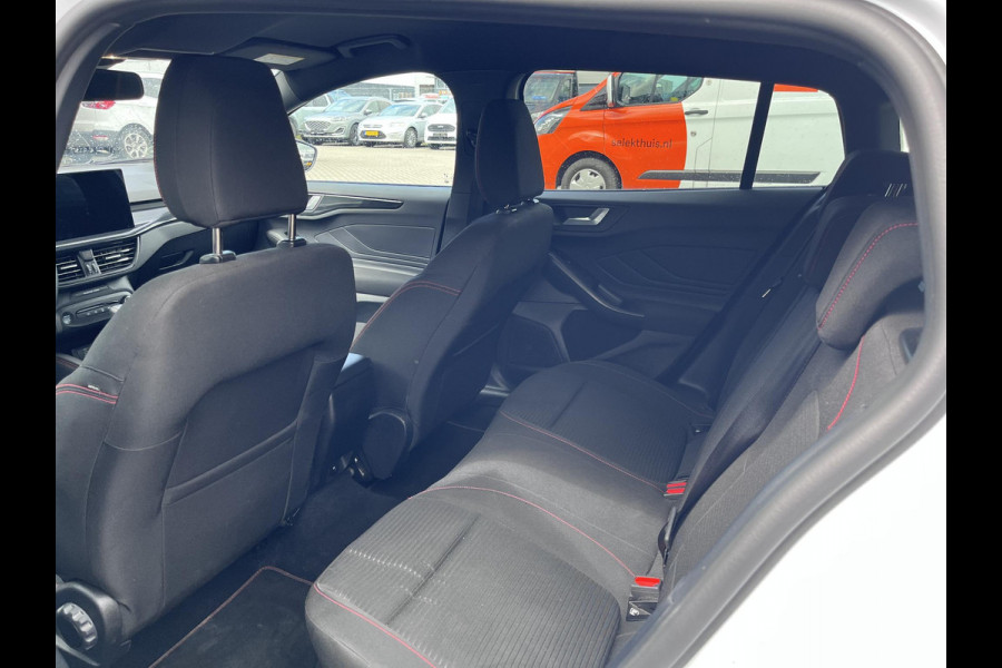 Ford FOCUS Wagon 1.0 EcoBoost Hybrid ST Line X | Automaat | Winterpack | Driver Assistance Pack | Privacy Glass | Camera