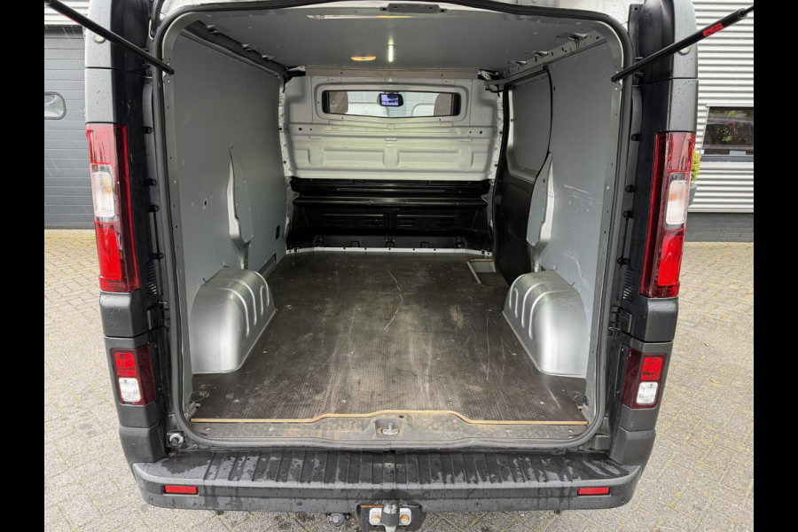 Opel Vivaro 1.6 CDTI L1H1 Sport EcoFlex | Navigatie | Camera | Trekhaak | DAB | Cruise Control |